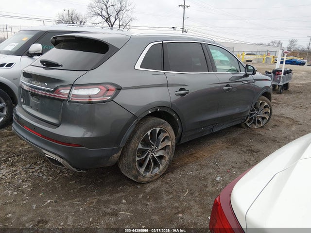 2021 LINCOLN NAUTILUS 2LMPJ8K98MBL13646 Photo 3