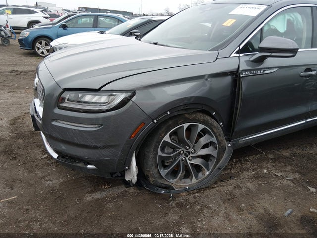 2021 LINCOLN NAUTILUS 2LMPJ8K98MBL13646 Photo 5