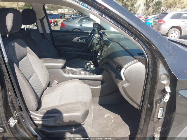 1GNERGKW5JJ234661 Chevrolet Traverse 1lt
