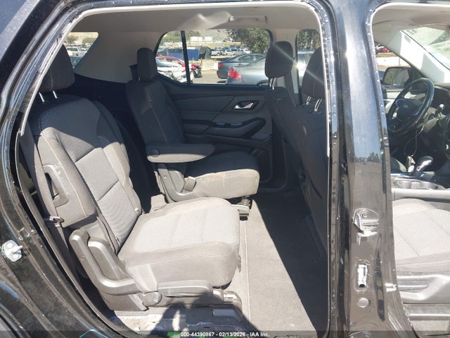 1GNERGKW5JJ234661 Chevrolet Traverse 1lt