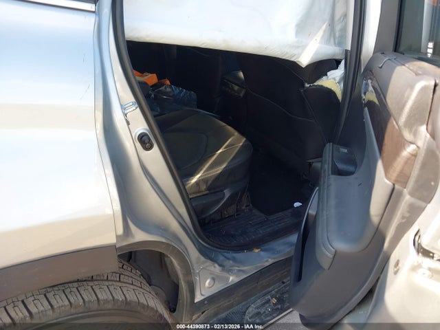 2022 TOYOTA HIGHLANDER 5TDXBRCHXNS558926 Photo 7