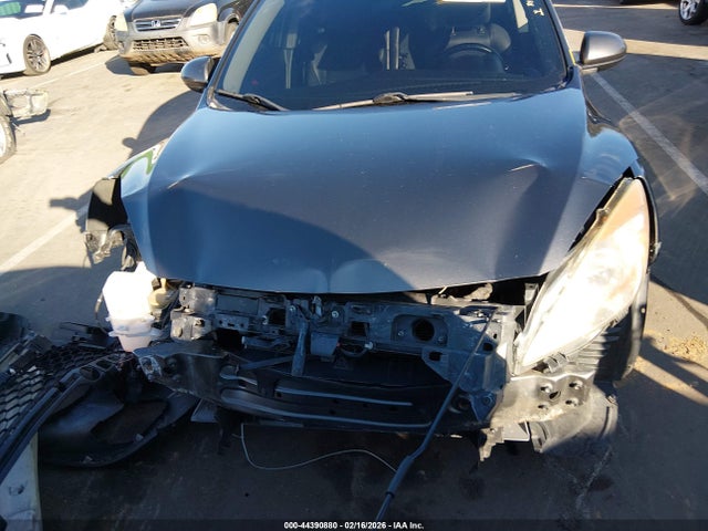 2013 Mazda Mazda3 I Grand Touring მანქანა იყიდება აუქციონზე, vin: JM1BL1M79D1818372, აუქციონის ნომერი: 44390880