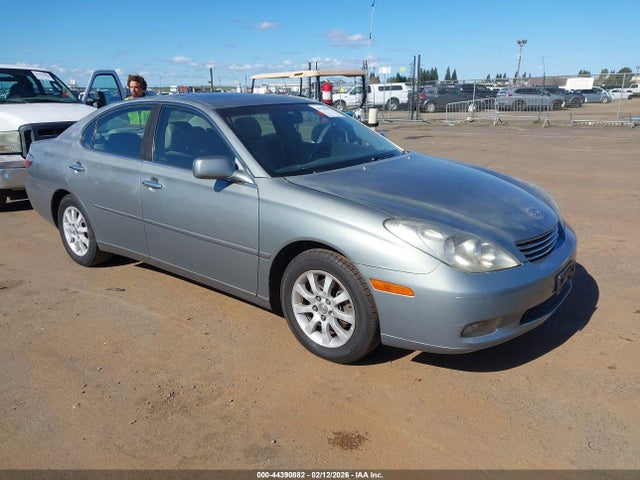 2002 LEXUS ES 300 JTHBF30G820067257