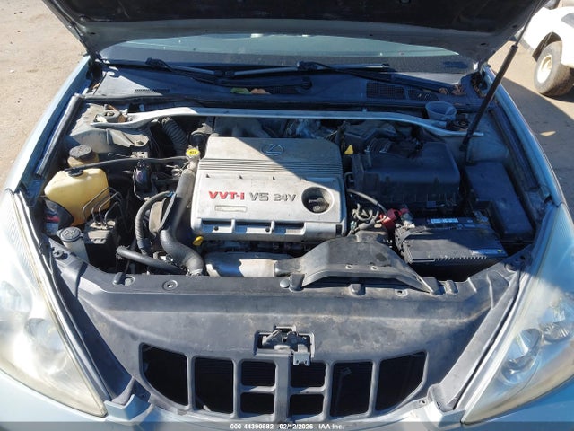 2002 LEXUS ES 300 JTHBF30G820067257 Photo 9