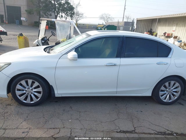 Honda Accord Ex-l 2015 1HGCR2F87FA124055 Image 15