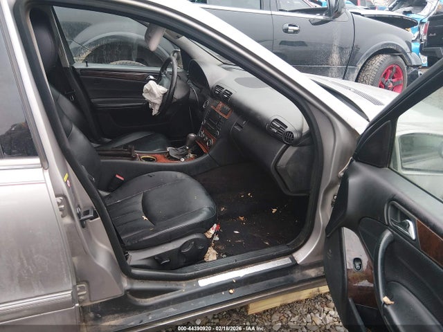 Продаж на аукціоні авто 2006 Mercedes-benz C 280 Luxury 4matic, vin: WDBRF92H56F786556, номер лоту: 44390920