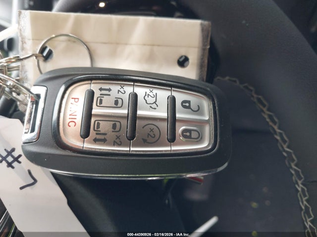 2024 Chrysler Pacifica Hybrid S Appearance Pkg მანქანა იყიდება აუქციონზე, vin: 2C4RC1S77RR104261, აუქციონის ნომერი: 44390926