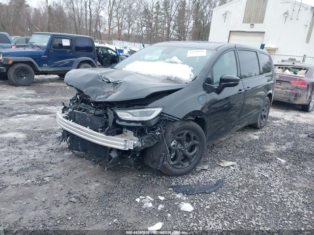 2024 Chrysler Pacifica Hybrid S Appearance Pkg მანქანა იყიდება აუქციონზე, vin: 2C4RC1S77RR104261, აუქციონის ნომერი: 44390926