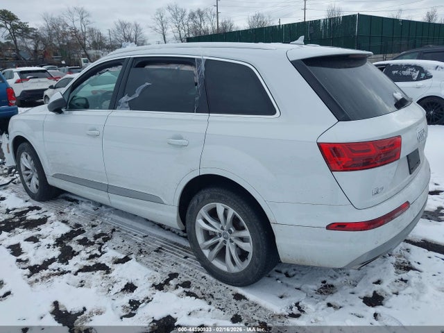2019 AUDI Q7 WA1AHAF76KD047661 Photo 2
