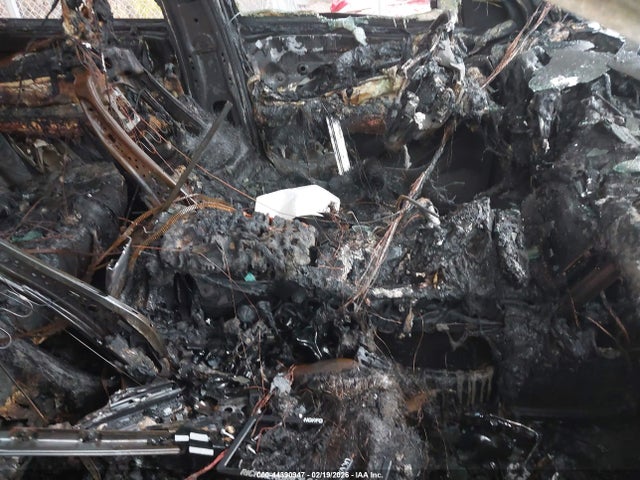 2022 CADILLAC XT5 1GYKNCRS1NZ148431 Photo 4