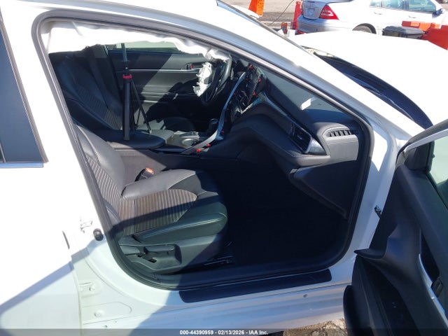 Aukcja sprzedaży 2022 Toyota Camry Se, vin: 4T1G11AK4NU632027, numer aukcji: 44390959