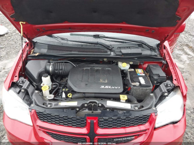 44390966 :رقم المزاد ، 2C4RDGEG1CR399215 vin ، 2012 Dodge Grand Caravan R/t مزاد بيع