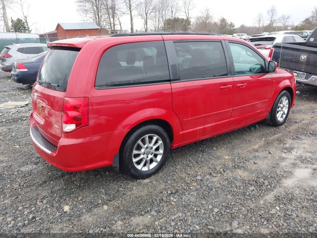 44390966 :رقم المزاد ، 2C4RDGEG1CR399215 vin ، 2012 Dodge Grand Caravan R/t مزاد بيع