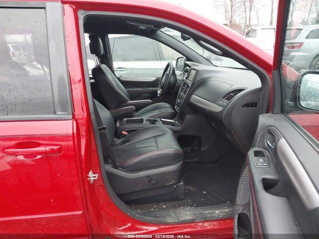 44390966 :رقم المزاد ، 2C4RDGEG1CR399215 vin ، 2012 Dodge Grand Caravan R/t مزاد بيع