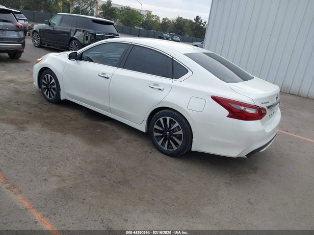 1N4AL3AP5JC140351 Nissan Altima 2.5 Sv