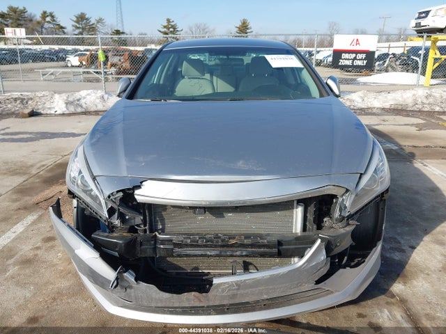 5NPE24AFXGH419075 Hyundai Sonata