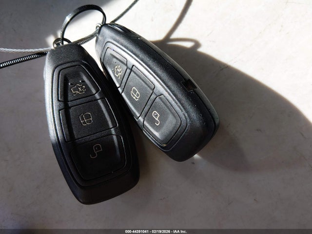 1FADP3L94JL230686 Ford FOCUS ST
