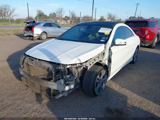44391046 :رقم المزاد ، WDDSJ4EB5KN708635 vin ، 2019 Mercedes-benz Cla 250 مزاد بيع