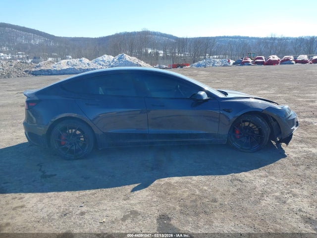 Aukcja sprzedaży 2024 Tesla Model 3 Performance All-wheel Drive, vin: 5YJ3E1ET5RF785671, numer aukcji: 44391047