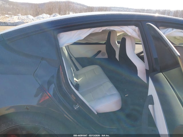Aukcja sprzedaży 2024 Tesla Model 3 Performance All-wheel Drive, vin: 5YJ3E1ET5RF785671, numer aukcji: 44391047