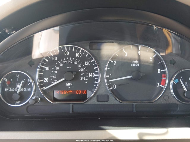 2001 BMW Z3 WBACN33451LM04388 Photo 6