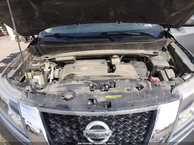 5N1AR2MM5FC636967 Nissan Pathfinder Platinum/s/sl/sv