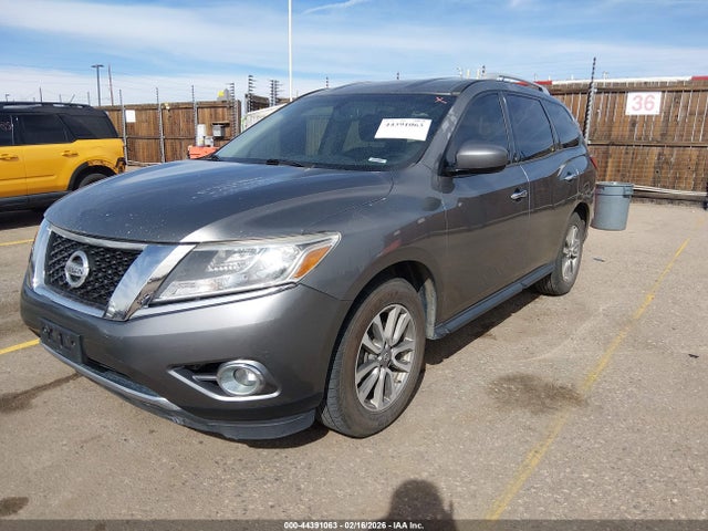 5N1AR2MM5FC636967 Nissan Pathfinder Platinum/s/sl/sv