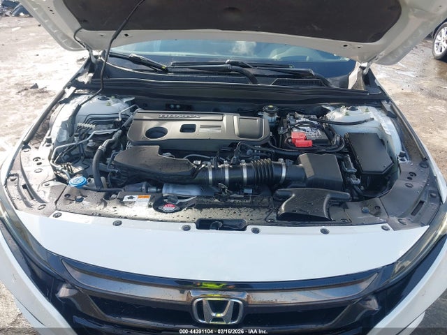 1HGCV2F9XLA011023 Honda Accord Touring