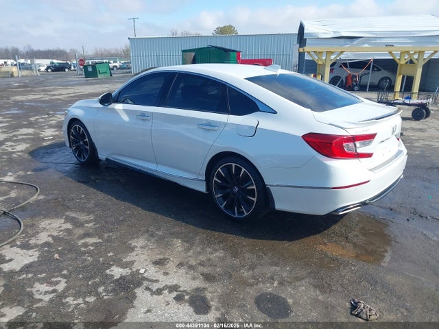 1HGCV2F9XLA011023 Honda Accord Touring