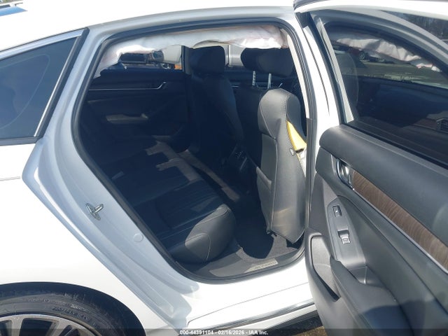1HGCV2F9XLA011023 Honda Accord Touring