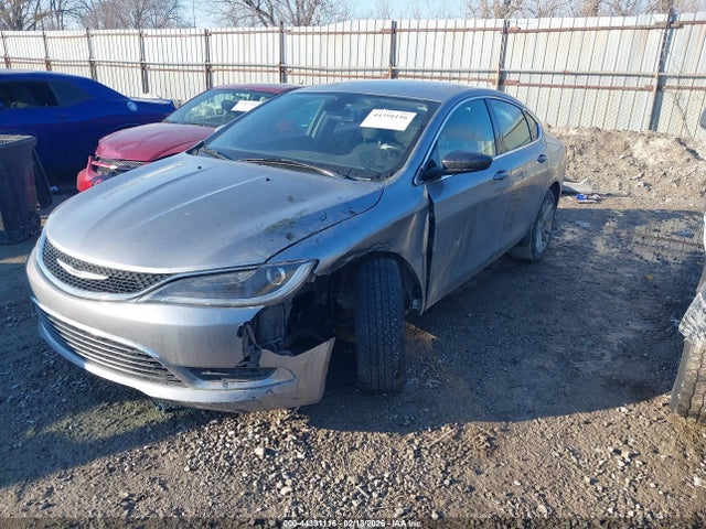 44391116 :رقم المزاد ، 1C3CCCAB3FN594363 vin ، 2015 Chrysler 200 Limited مزاد بيع
