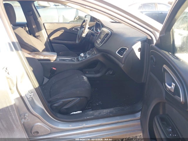 44391116 :رقم المزاد ، 1C3CCCAB3FN594363 vin ، 2015 Chrysler 200 Limited مزاد بيع