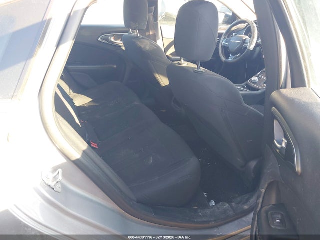 44391116 :رقم المزاد ، 1C3CCCAB3FN594363 vin ، 2015 Chrysler 200 Limited مزاد بيع