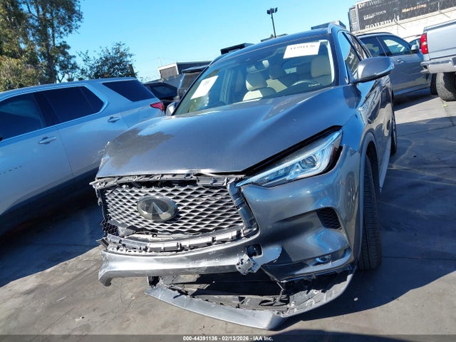 3PCAJ5M14LF101677 Infiniti Qx50 Luxe