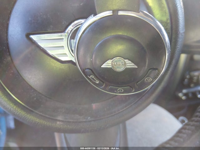 2016 MINI COUNTRYMAN WMWZC3C5XGWT10538 Photo 10