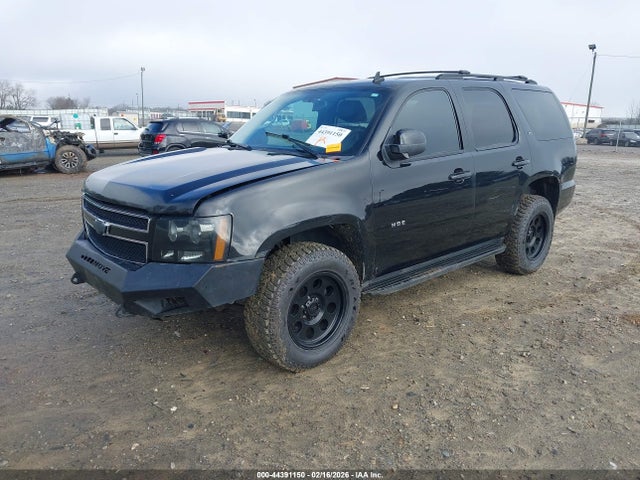 Продажа на аукционе авто 2013 Chevrolet Tahoe Lt, vin: 1GNSKBE04DR321488, номер лота: 44391150