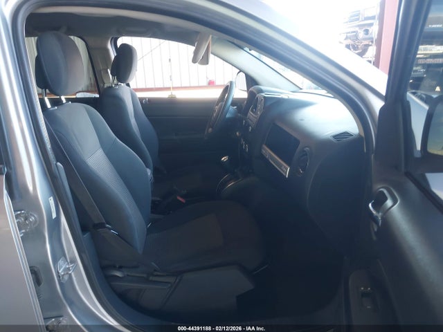Jeep Compass Sport 2014 1C4NJCBAXED844654 Image 5