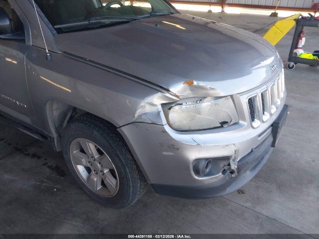 Jeep Compass Sport 2014 1C4NJCBAXED844654 Image 6