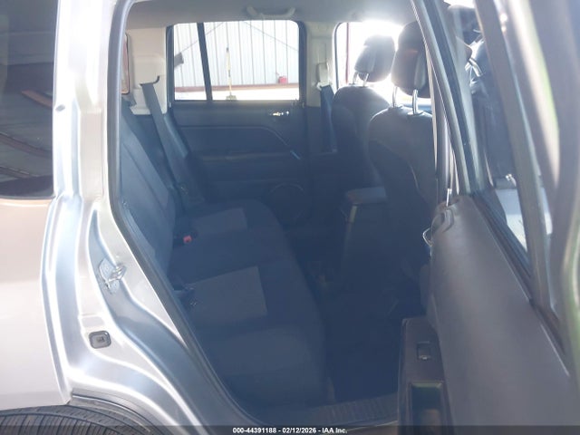 Jeep Compass Sport 2014 1C4NJCBAXED844654 Image 8
