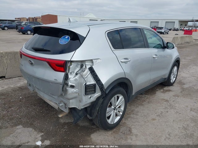 2018 KIA SPORTAGE KNDPM3AC4J7332139 Photo 3