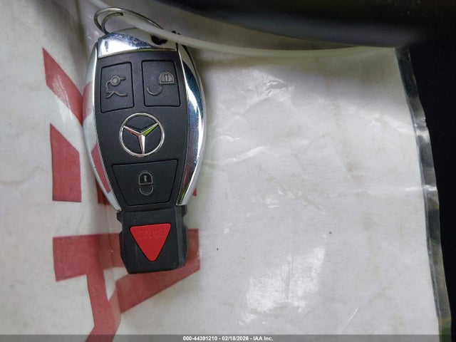 2016 Mercedes-benz C 300 Sport 4matic მანქანა იყიდება აუქციონზე, vin: 55SWF4KB2GU100447, აუქციონის ნომერი: 44391210