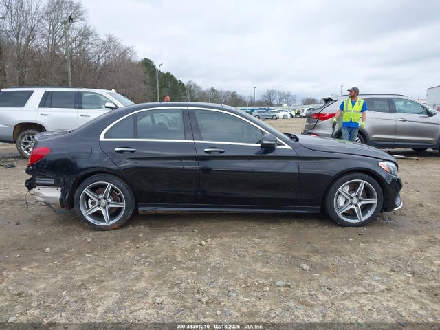 2016 Mercedes-benz C 300 Sport 4matic მანქანა იყიდება აუქციონზე, vin: 55SWF4KB2GU100447, აუქციონის ნომერი: 44391210