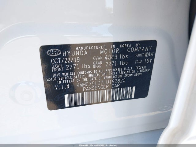 KMHC75LD7LU192823 Hyundai Ioniq Plug-in Hybrid Sel