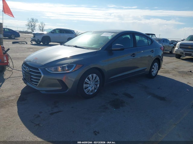 2018 Hyundai Elantra Se მანქანა იყიდება აუქციონზე, vin: 5NPD74LF3JH281834, აუქციონის ნომერი: 44391244
