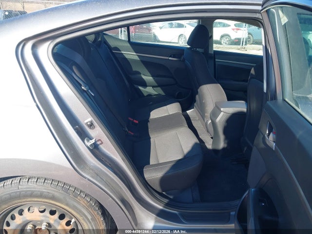 2018 Hyundai Elantra Se მანქანა იყიდება აუქციონზე, vin: 5NPD74LF3JH281834, აუქციონის ნომერი: 44391244