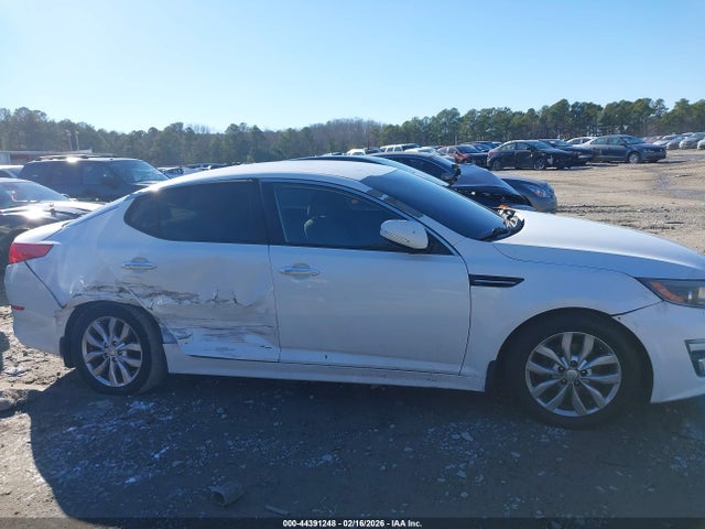 Продажа на аукционе авто 2015 Kia Optima Lx, vin: 5XXGM4A7XFG365573, номер лота: 44391248