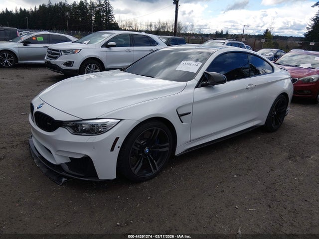 2016 BMW M4 WBS3R9C50GK337631 Photo 1