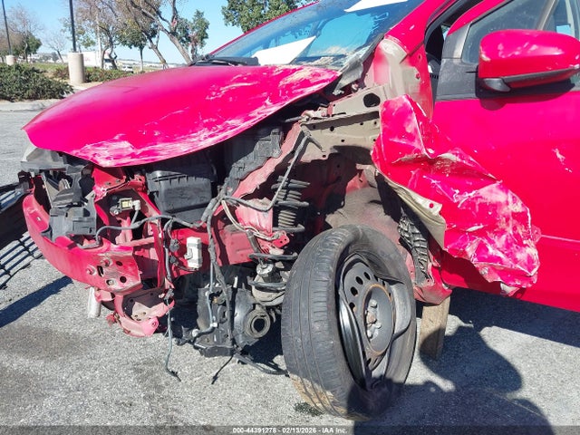 VNKKTUD39FA034959 Toyota YARIS L