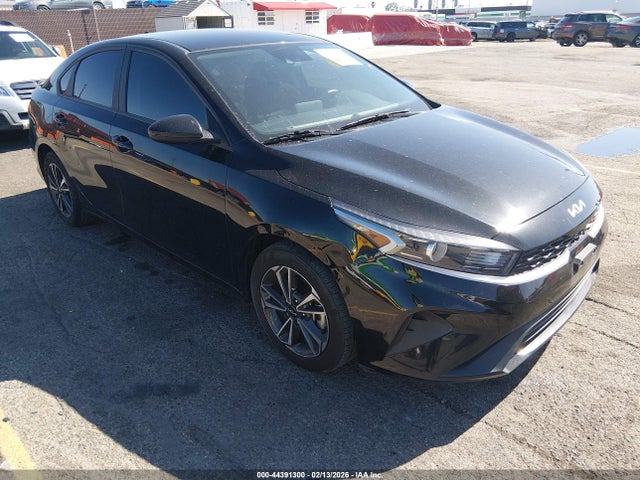 3KPF24AD1RE735006 KIA Forte Lxs