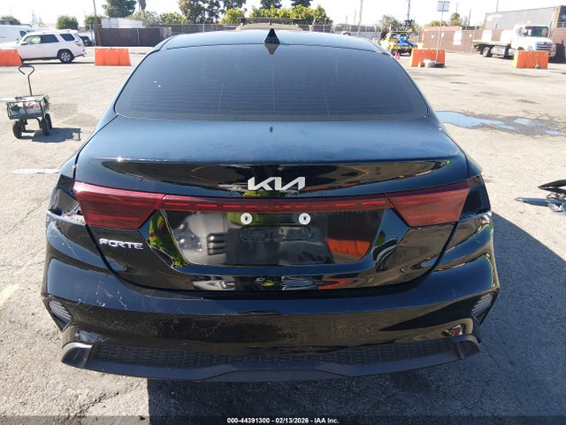 3KPF24AD1RE735006 KIA Forte Lxs